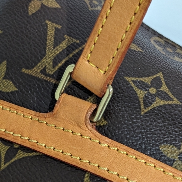 Authentic Louis Vuitton Coussin Monogram - Picture 10 of 16